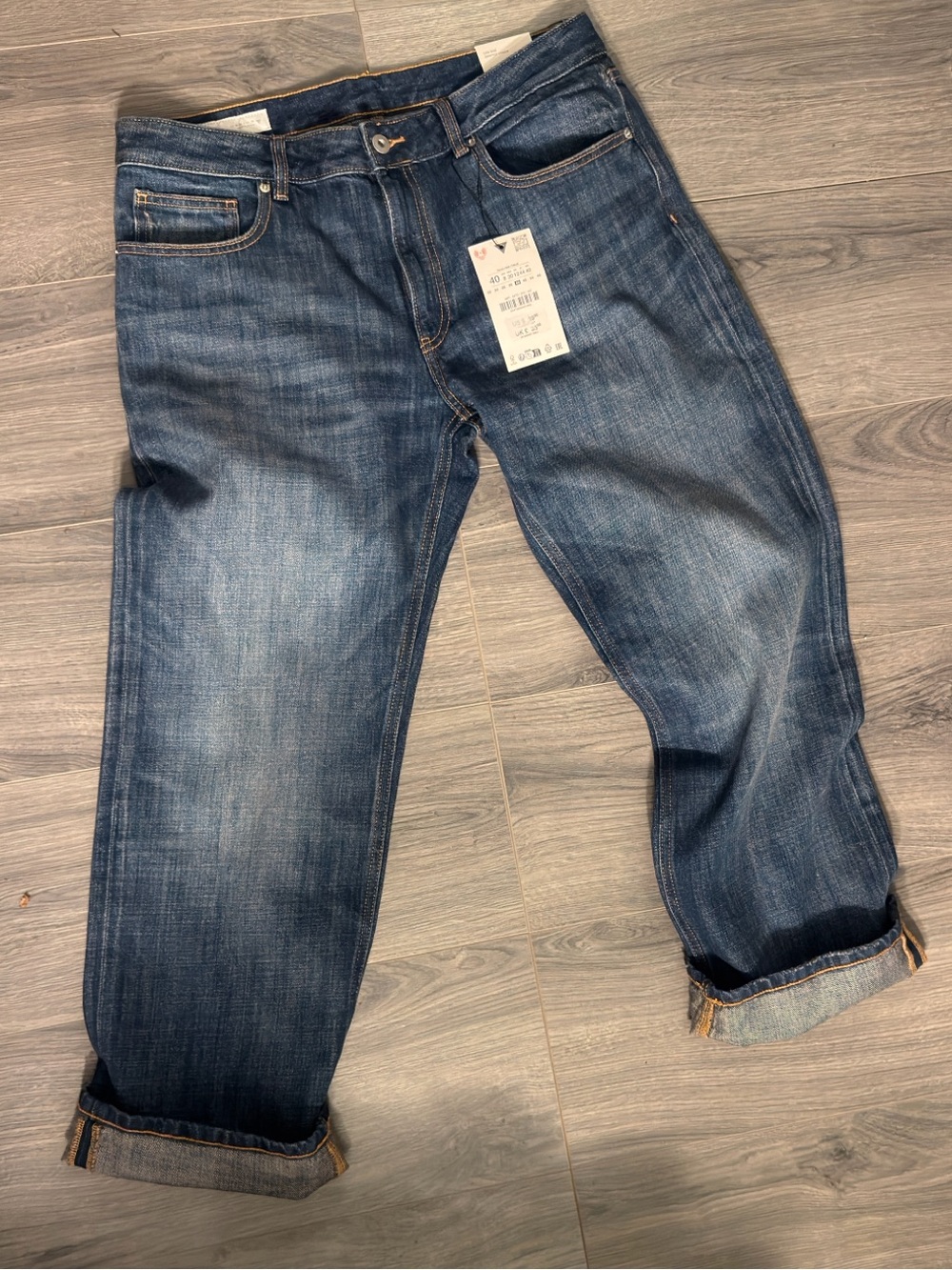 ZARA Dark Blue Cropped Straight Jeans NWT